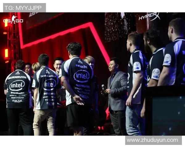 RNG战队的荣耀与挑战：CSGO赛场上的奋斗与坚持之路
